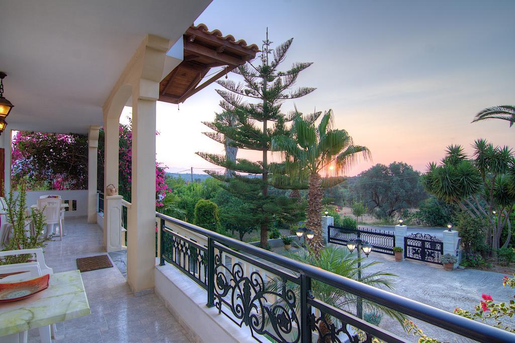 Villa Elena Crete Viranepiskopí Habitación foto